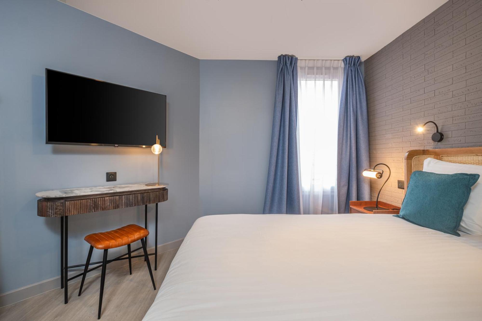Appart'Hotel East Paris Suite Exterior foto