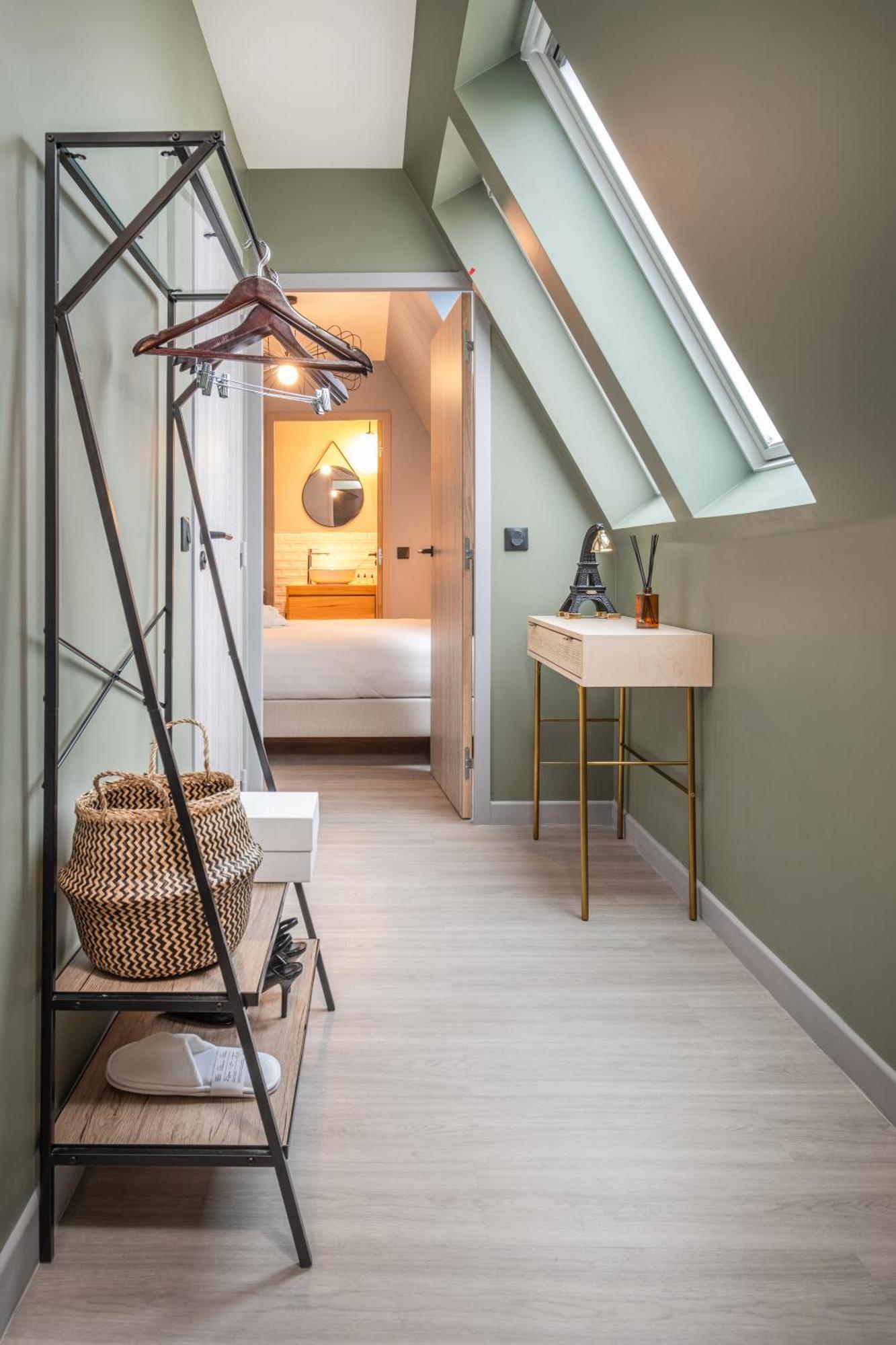 Appart'Hotel East Paris Suite Exterior foto