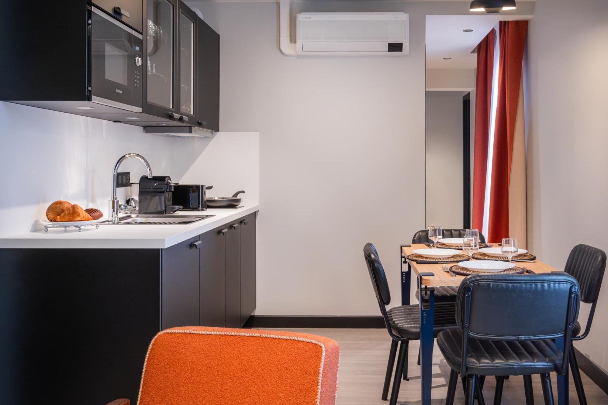 Appart'Hotel East Paris Suite Exterior foto